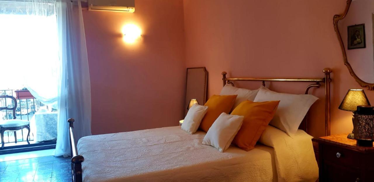 Marecla Apartments Катанія Екстер'єр фото